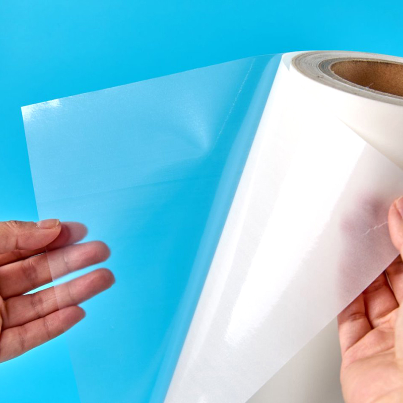 Film adhésif thermofusible : le tissu magique du collage industriel